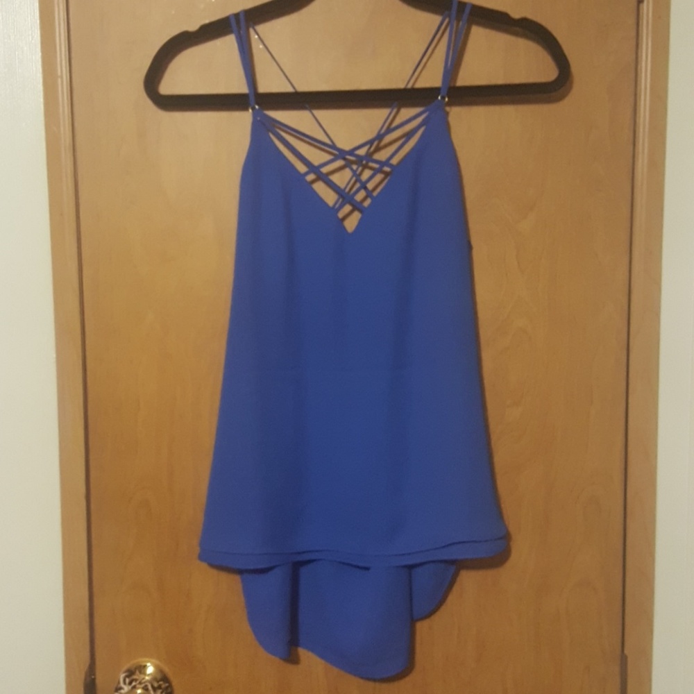 🐝 NWT Express strapy cami 🐝